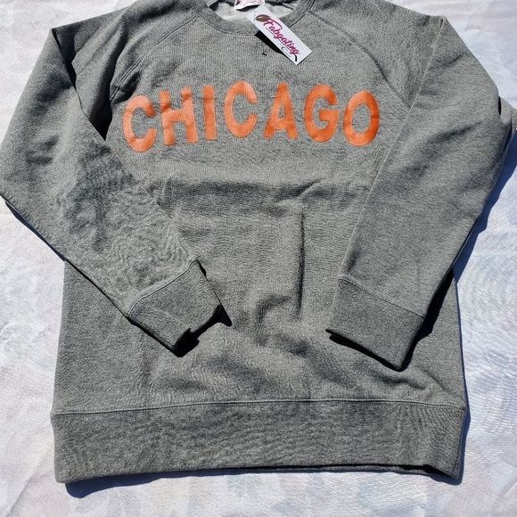 Chicago Sweatshirt NWT - Picture 1 of 2